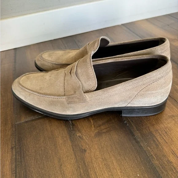 Tods Men Suede Loafers - Picture 9 of 9